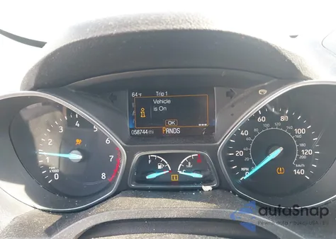 2019 Ford Escape S z USA, uszkodzony, nr VIN 1FMCU0F71KUB21083